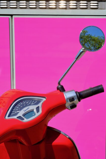rot gewischt rosa Hintergrund Himmel Reflektor